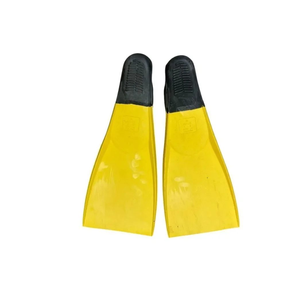 Snorkeling Swim Fins Yellow Black Size 7–9 Made in Malaysia Short Blade
